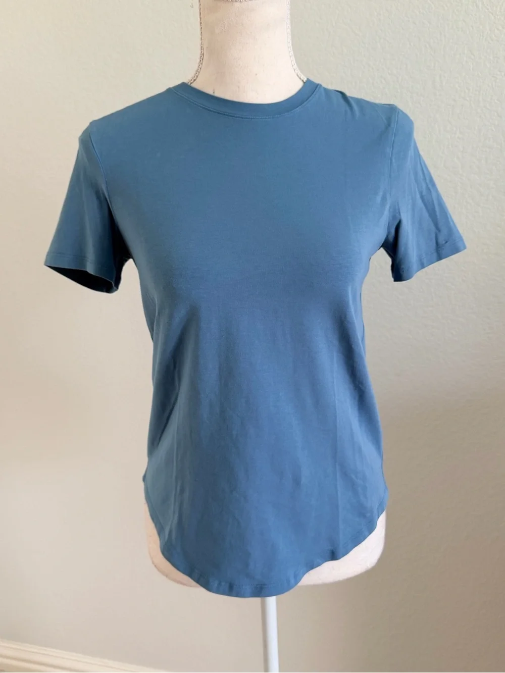 lululemon athletica Women's Crewneck Tee in Slate Blue